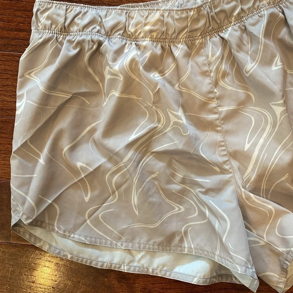 Old Navy Gray Athletic Shorts Lightweight Breathable